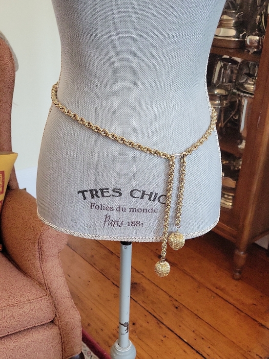 Vintage Accessories - Vintage 60's Gold Tone Ball Belt